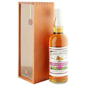 Glenlivet 1951 Gordon MacPhail 1995 Bottling with Wooden Box