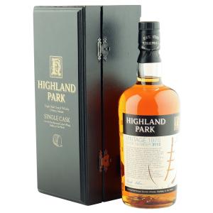 Highland Park 1975 32 Year Old Vintage Cask 3112 Bottling with Box