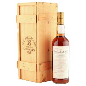 Macallan 1972 25 Year Old Anniversary Malt UK Edition with Wooden Box