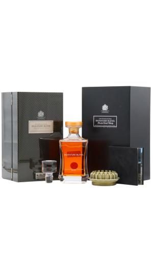 Johnnie Walker John Walker Sons Signature Blend Vodafone McLaren Mercedes Edition Blended Scotch Whisky 70cl 46 ABV0