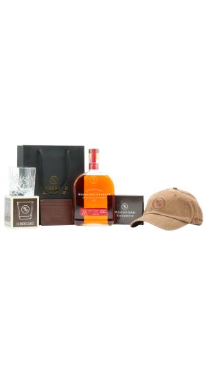 Woodford Reserve Distillers Select Kentucky Straight Wheat Whiskey 70cl 452 ABV Gift Pack