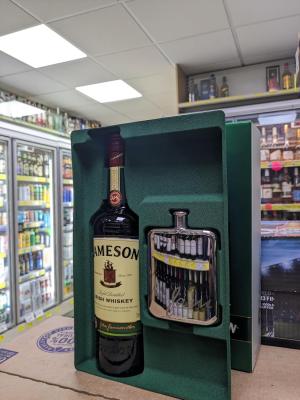 JAMESON IRISH WHISKEY GIFTSET with branding on FLASK 700ML