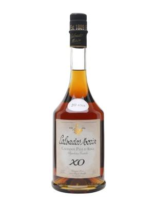 Morin 20 Year Old Pays DAuge Calvados